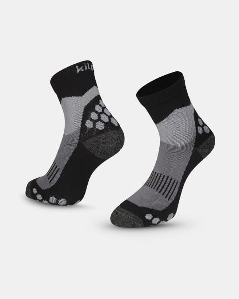 Uniseksowe skarpety outdoorowe Kilpi PRO-U. Czarne skarpety Kilpi, bez wzorów, z materiału. Za 101.89 zł.