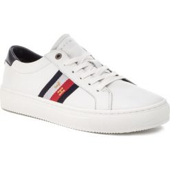 Sneakersy TOMMY HILFIGER - Corporate Leather Detail Sneaker FM0FM02244 White 100. Buty sportowe casual marki Tommy Hilfiger. Za 649.00 zł.