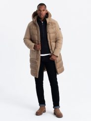 Długa pikowana kurtka męska z dużymi kieszeniami – beżowa V2 OM-JALJ-0165 - XXL. Brązowe kurtki Ombre Clothing, l, z aplikacjami, z materiału, z kapturem. W wyprzedaży za 299.99 zł.