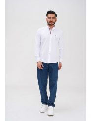 Basics & More Koszula - Regular fit - w kolorze białym rozmiar: S. Białe koszule Basics & More, s, bez wzorów, z bawełny, bez kołnierzyka, bez ramiączek. Za 101.70 zł.