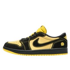 Air Jordan 1 Retro Low OG Quai 54 Black Tour Yellow Red. Żółte buty do koszykówki Jordan, bez zapięcia, do koszykówki. Za 1,665.76 zł.