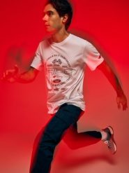 4F T-shirt regular z nadrukiem męski - biały S. Białe t-shirty 4F, m, bez wzorów, z bawełny, bez kołnierzyka, bez ramiączek. Za 79.99 zł.