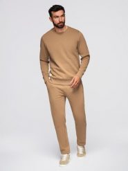 Komplet dresowy męski set bluza z okrągłym dekoltem + spodnie regular fit - camel V2 - Rozmiar: XXL. Brązowe bluzy Ombre Clothing, m, z aplikacjami, z bawełny, bez kaptura. Za 299.99 zł.