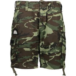 Bermudy w kolorze khaki. Brązowe szorty marki Replay, moro. W wyprzedaży za 217.95 zł.