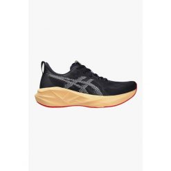 Buty Do Biegania Asics Novablast 5 Dorośli. Czarne buty do biegania ASICS, bez wzorów, bez zapięcia, do biegania. Za 632.80 zł.