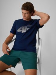 4F T-shirt regular z nadrukiem męski - granatowy S. Niebieskie t-shirty 4F, m, bez wzorów, z bawełny, bez kołnierzyka, bez ramiączek. Za 69.99 zł.