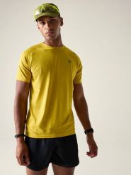 Dare 2b Koszulka funkcyjna "Persist" w kolorze żółtym rozmiar: L. Żółte t-shirty sportowe Dare 2B, bez wzorów, z materiału, bez ramiączek, outdoorowe. Za 65.54 zł.