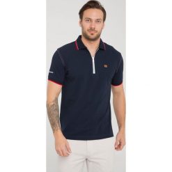 Koszulka polo "Jigger" - Regular fit - w kolorze granatowym. Koszulki polo marki Sir Raymond Taylor, z aplikacjami, z bawełny, polo, z krótkim rękawem. W wyprzedaży za 86.95 zł.