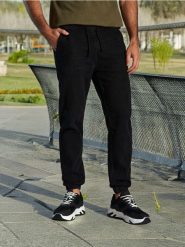 Jeansy jogger - czarny. Czarne joggery i bojówki Sinsay, m, bez wzorów, z jeansu. Za 59.99 zł.