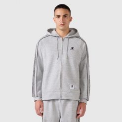 Bluza z kapturem męska Champion. Bluzy z kapturem Champion, m, bez wzorów, z bawełny, z kapturem. Za 269.99 zł.