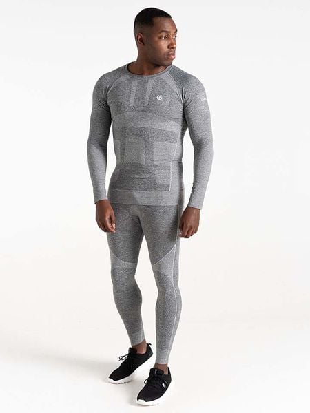 Dare 2b Kalesony funkcyjne "In The Zone III" w kolorze szarym rozmiar: XL/XXL. Szare kalesony Dare 2B, xl, bez wzorów, z materiału. Za 100.75 zł.