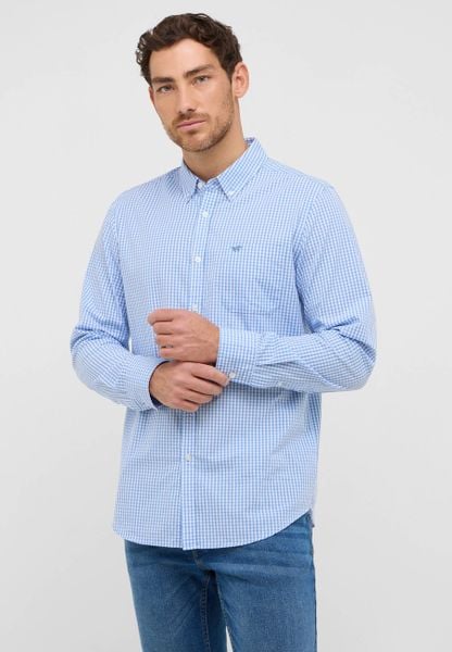 Męska Koszula Mustang Style Chester Gingham Check Light Blue 1016947 12795. Niebieskie koszule Mustang, m, bez wzorów, bez kołnierzyka, bez ramiączek. Za 199.99 zł.