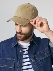Czapka z daszkiem TBS Citycap. Brązowe czapki z daszkiem Tbs, bez wzorów, z bawełny. Za 185.00 zł.