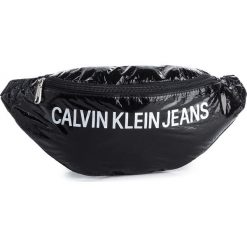 Saszetka nerka CALVIN KLEIN JEANS - Wet Tyvec Streetpack K60K605527 001. Saszetki i nerki Calvin Klein Jeans. Za 229.00 zł.