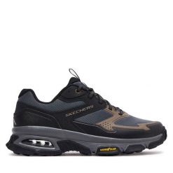 Trekkingi Skechers. Czarne buty trekkingowe Skechers, bez wzorów, bez zapięcia. Za 429.99 zł.