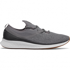New Balance Fresh Foam Lazr Heathered - MLAZREG. Buty do biegania marki New Balance. W wyprzedaży za 199.99 zł.