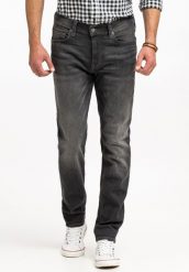 MUSTANG VEGAS SLIM MĘSKIE SPODNIE JEANSOWE JEANSY DŻINSY DENIM BLACK 1015044 4000 883. Czarne jeansy Mustang, l. Za 199.99 zł.