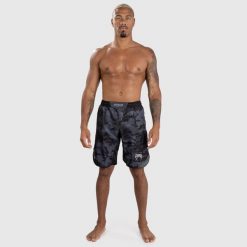 Spodenki bokserskie / do MMA Venum Impact. Brązowe szorty VENUM, l, bez wzorów, z materiału, sportowe. Za 169.99 zł.
