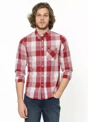 LEE BUTTON DOWN MĘSKA KOSZULA MATERIAŁOWA KRATA BIKING RED L880VATD. Czerwone koszule Lee, l, bez wzorów, z materiału, bez kołnierzyka, bez ramiączek. Za 129.99 zł.