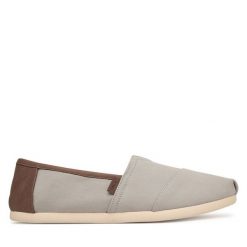 Półbuty Toms. Szare eleganckie półbuty Toms, bez wzorów, bez obcasa, bez zapięcia. Za 269.99 zł.