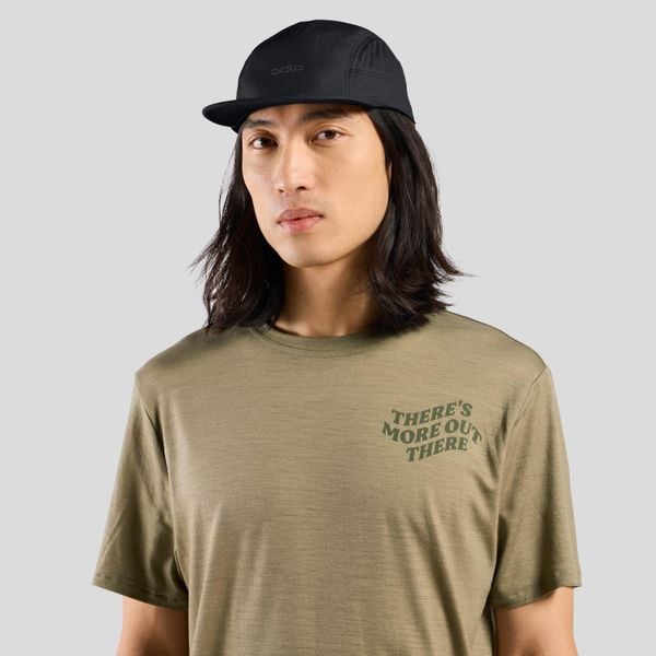 Czapka z daszkiem ODLO Performance Light. Czarne czapki z daszkiem ODLO, bez wzorów. Za 131.85 zł.