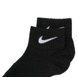 Skarpetki treningowe Nike Everyday Lightweight Ankle 3 pack do kostki. Czarne skarpety Nike, bez wzorów, z bawełny. Za 49.90 zł.