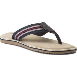 Japonki GEOX - U Artie B U82V1B 000FU C4002 Navy. Japonki marki QUECHUA. W wyprzedaży za 199.00 zł.