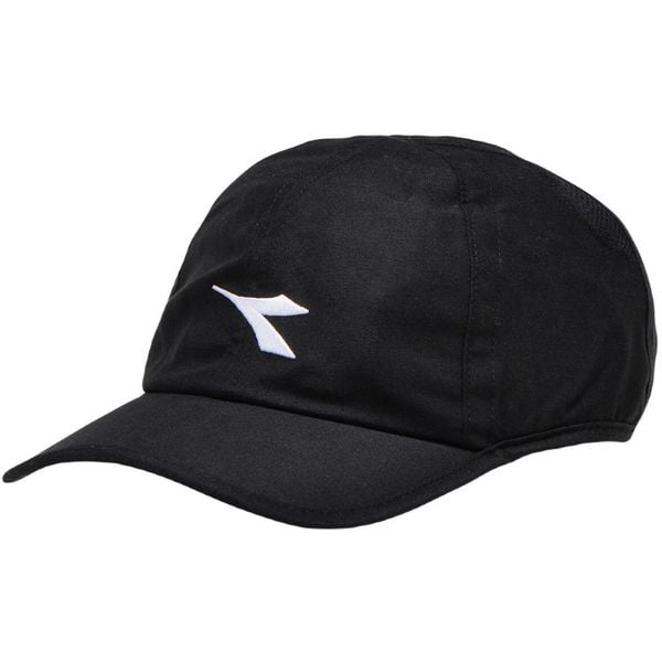 Czapka tenisowa z daszkiem Diadora ADJUSTABLE CAP. Białe czapki z daszkiem Diadora, bez wzorów, z mikrofibry. Za 80.00 zł.