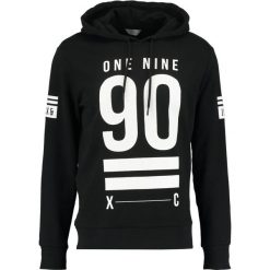Jack & Jones JCOWINTER Bluza z kapturem black. Bluzy z kapturem marki Jack & Jones, l, z bawełny, z kapturem. W wyprzedaży za 152.10 zł.