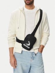 SHAQ Saszetka piersiowa CWBEO-SHAQ-F-001-10 Czarny. Czarne saszetki i nerki Shaq, bez wzorów, z materiału, bez dodatków. Za 59.99 zł.