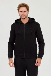 GUESS Czarna bluza z kapturem Hooded Sweatshirt. Czarne bluzy z kapturem Guess, l, z aplikacjami, z kapturem. W wyprzedaży za 265.99 zł.