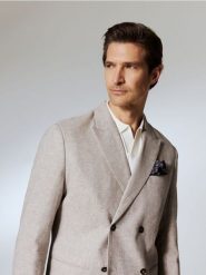 Marynarka comfort z lnem - beżowy. Brązowe garnitury Reserved, l, bez wzorów, z bawełny. Za 399.99 zł.