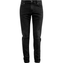 Q/S designed by Długość dżinsy 32 40.709.71.2525.98Z5.32 Czarny Denim (rozmiar 31). Czarne jeansy Q/S designed by, m. W wyprzedaży za 159.00 zł.