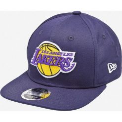 New Era - Czapka Los Angeles Lakers. Czapki z daszkiem marki New Era. W wyprzedaży za 99.90 zł.