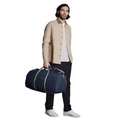 Torba Na Ramię Vintage Canvas 45 Litrów Jeden Rozmiar. Czarne torby na ramię QUADRA, bez wzorów, z materiału, na ramię, bez dodatków. Za 218.99 zł.