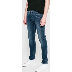 Pepe Jeans - Jeansy Cash St-Track. Jeansy marki Pepe Jeans. W wyprzedaży za 219.90 zł.