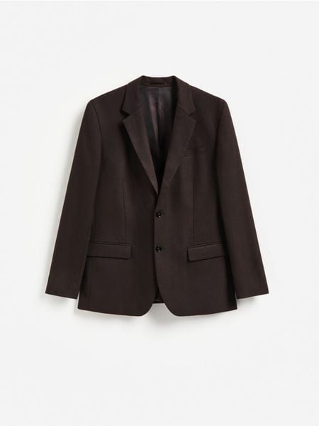 Marynarka slim fit z dodatkiem wiskozy - ciemnobrązowy. Brązowe garnitury Reserved, l, bez wzorów, z tkaniny. Za 379.99 zł.