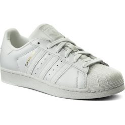 Buty adidas - Superstar CM8073 Crywht/Cgreen/Cblack. Buty sportowe casual marki Adidas. W wyprzedaży za 279.00 zł.