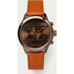 Tommy Hilfiger - Zegarek 1791594. Brązowe zegarki Tommy Hilfiger, szklane. W wyprzedaży za 499.90 zł.