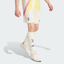 Szorty Juventus 24/25 Away. Białe szorty Adidas, s, bez wzorów, z materiału, sportowe. Za 199.00 zł.