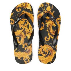 Japonki Versace Jeans Couture. Czarne japonki Versace Jeans Couture, bez wzorów, z jeansu. Za 269.99 zł.