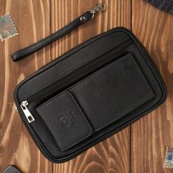 Saszetka męska skórzana do ręki z miejscem na telefon czarna Paolo Peruzzi T-132-BL. Czarne torby na ramię bez wzorów, z materiału, do ręki, bez dodatków. Za 119.00 zł.