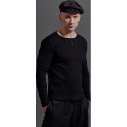 Bluzka męska Bajerantka. Czarne bluzki z długim rękawem Hultaj Polski, l, bez wzorów, z bawełny, bez kołnierzyka, bez ramiączek. Za 199.00 zł.