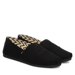 Półbuty Toms. Czarne eleganckie półbuty Toms, bez wzorów, bez obcasa, bez zapięcia. Za 249.99 zł.