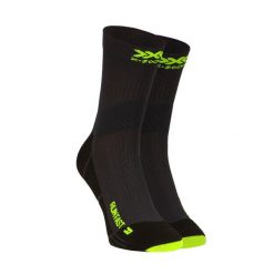 Skarpety biegowe X-Socks Run Fast 4.0. Białe buty do biegania X-Socks, bez wzorów. W wyprzedaży za 72.00 zł.