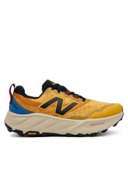 New Balance Buty do biegania Hierro MTHIERA9 Żółty. Żółte buty do biegania New Balance, bez wzorów, z materiału, bez zapięcia, do biegania. Za 519.99 zł.