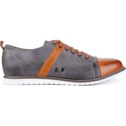 Półbuty BREAK. Eleganckie półbuty marki Kazar. W wyprzedaży za 149.90 zł.