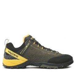 Trekkingi Kayland. Zielone buty trekkingowe Kayland, bez wzorów, z gore-texu, bez zapięcia. Za 649.99 zł.