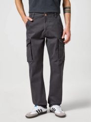 MESKIE SPODNIE MATERIAŁOWE CASEY JONES CARGO REGULAR FADED BLACK 112356845 W175008628. Czarne jeansy Wrangler, l. Za 219.99 zł.