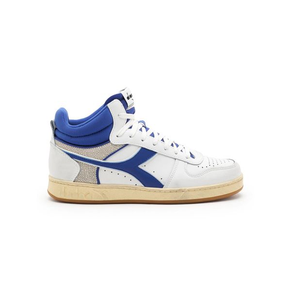 Trampki męskie DIADORA MAGIC BASKET DEMI CUT ICONA. Białe trampki Diadora, m, bez wzorów, bez zapięcia. Za 219.99 zł.